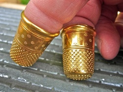 Heavy solid brass Perlac thimble